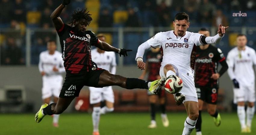 Süper Lig’in 17. Hafta maçınada Gençlerbirliği, Trabzonspor’u 4-3 mağlup etti.