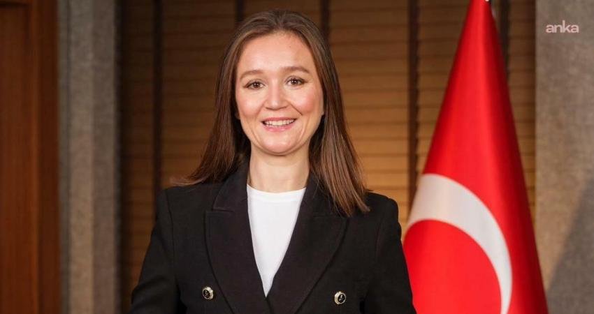 Gülşah Durbay’ın sağlık durumu… Manisa Şehir Hastanesi Başhekimi Saka: Durbay’ın durumu ciddiyetini koruyor Manisa Şehir Hastanesi Başhekimi Serkan Saka, Şehzadeler Belediye Başkanı Gülşah