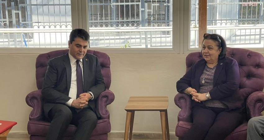 Demokrat Parti Genel Başkanı Gültekin Uysal, "AKP iktidarı bugün MHP