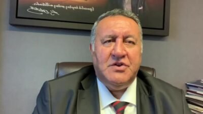 CHP Niğde Milletvekili Ömer Fethi Gürer, Yozgat’ın Yerköy ilçesinde bir vatandaşın