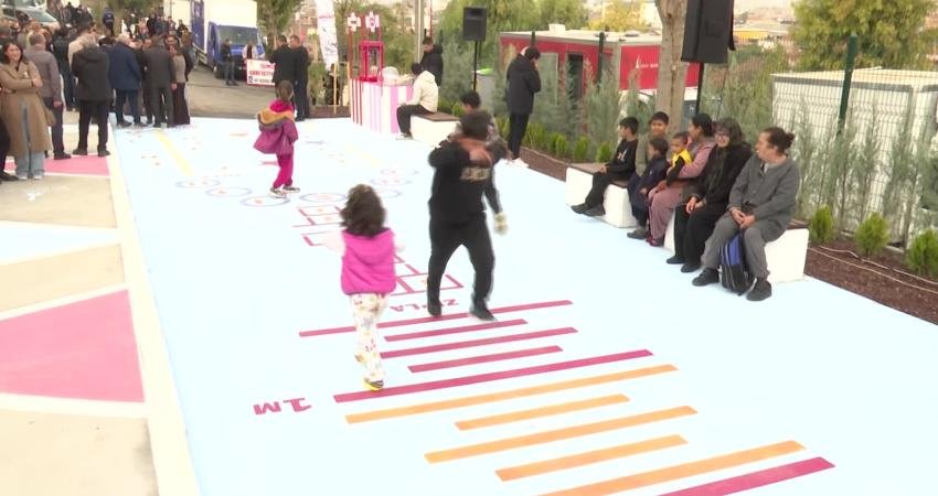 İzmir Büyükşehir Belediye Başkanı Cemil Tugay, “Güzel İzmir Hareketi” kapsamında