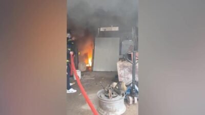 Hakkari’de bir demir atölyesinde bilinmeyen bir nedenle çıkan patlamada ağır