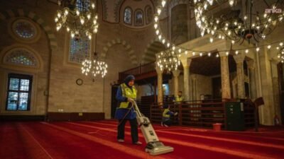 İstanbul Büyükşehir Belediyesi (İBB), üç ayların başlaması ve Regaip Kandili