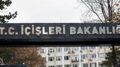 İçişleri Bakanlığı, "Bugün Kocaeli-İzmit ilçesi Çubuklubala Mahallesi sınırları içerisinde ilk