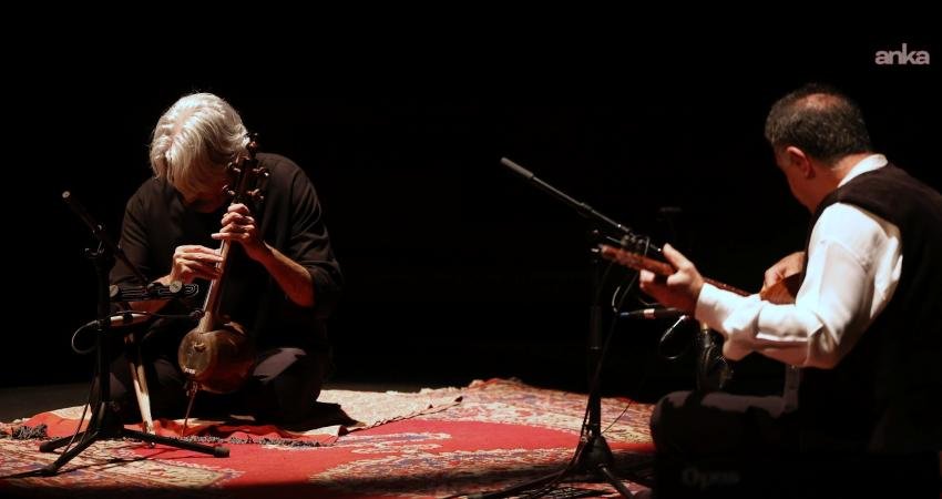 Dünyaca ünlü Grammy ödüllü kamança virtüözü Kayhan Kalhor ve bağlamanın
