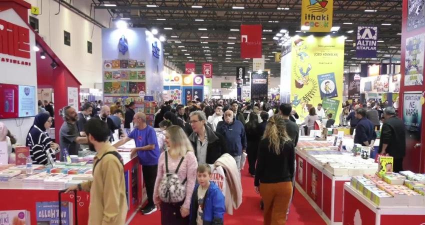 TÜYAP Kitap Fuarları Direktörü Fethi Gürsoytrak, 42. Uluslararası Kitap Fuarı’na
