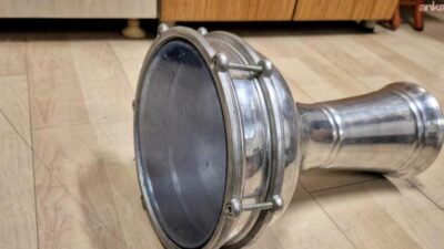 İstanbul’da 2025 yılı boyunca metro ve tramvay hatlarında unutulan eşyalar