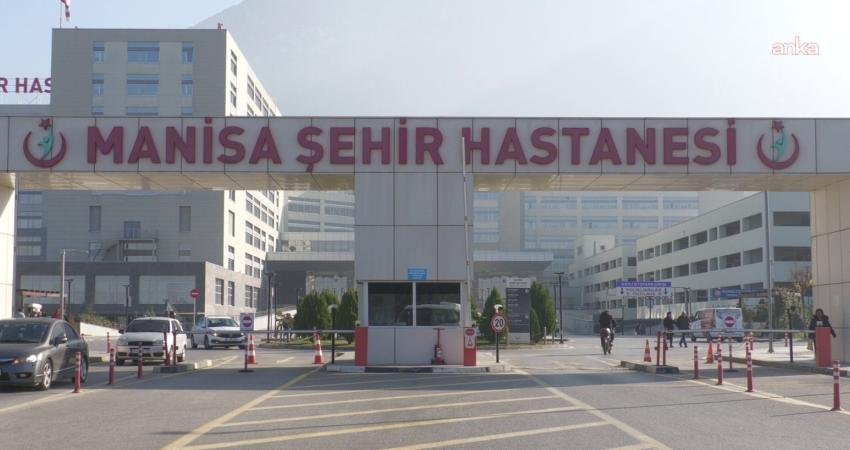 İzmir Büyükşehir Belediye Başkanı Tugay’dan entübe edilen Gülşah Durbay’ın ailesine ziyaret İzmir Büyükşehir Belediye Başkanı Cemil Tugay, eşi Öznur Tugay ile