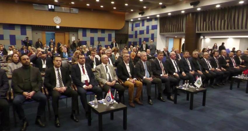 Dünya Kooperatifçilik Günü kapsamında “İzmir Kooperatifçilik Buluşmaları” etkinliğinde konuşan İzmir