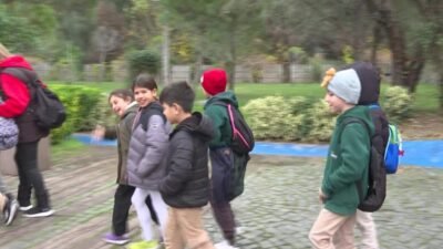 İzmir Büyükşehir Belediyesi tarafından öğrencilere yönelik düzenlenen Pako Sahipsiz Hayvan