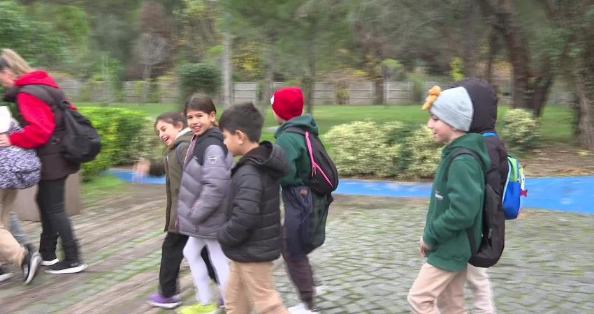 İzmir Büyükşehir Belediyesi tarafından öğrencilere yönelik düzenlenen Pako Sahipsiz Hayvan