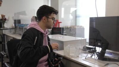 İzmir Büyükşehir Belediyesi, toplu ulaşımda Genç İzmirim Kart dönemini başlattı.