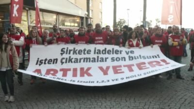 İzmir Büyükşehir Belediyesi bünyesindeki DİSK/Genel-İş üyesi çalışanlar, maaşların zamanında ödenmemesi