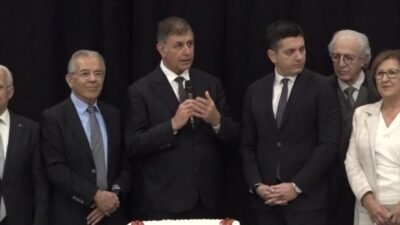 İzmir’de “Su Konseyi” kuruluyor, “Gri Su” dönemi başlıyor İzmir Ekonomik Kalkınma Koordinasyon Kurulu’nun (İEKKK) yılın son toplantısında konuşan