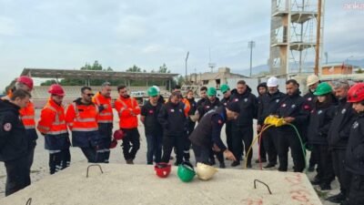 Karabağlar Belediyesi, afetlere hızlı müdahale kapasitesini artırmak ve toplumda farkındalık