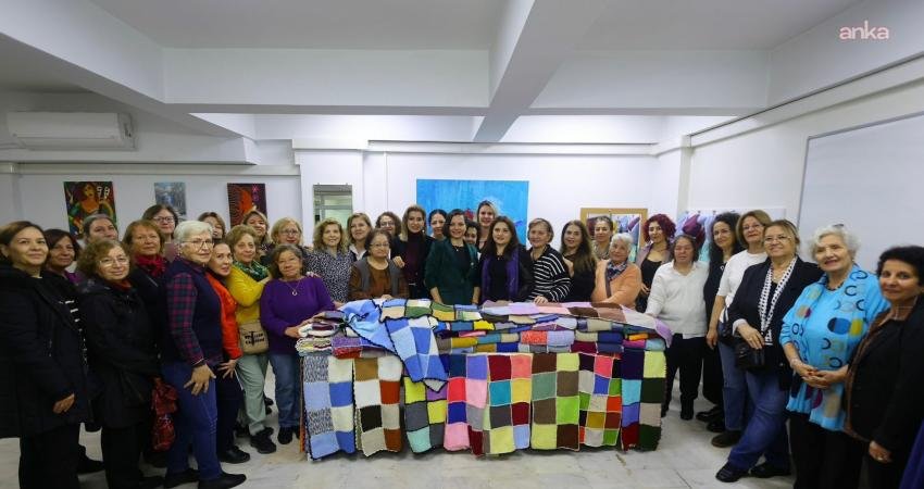 Karabağlar Belediyesi Nokta İleri Yaş Alma Merkezi’nde, Atatürk Lisesi Bilinçli