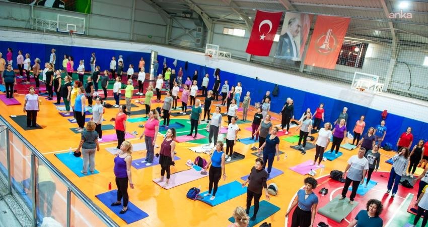 Karşıyaka Belediyesi Gençlik ve Spor Hizmetleri Müdürlüğü, son bir yılda