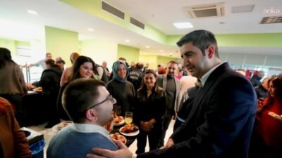 Kartal Belediyesi, yeni yıl öncesinde tüm çalışanlarını bir araya getiren