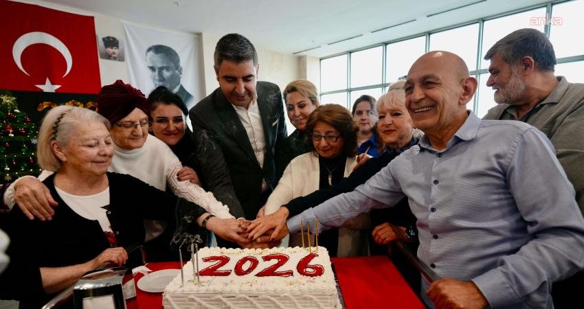 Kartal Belediye Başkanı Gökhan Yüksel, 2026 yılına günler kala Yaşlı