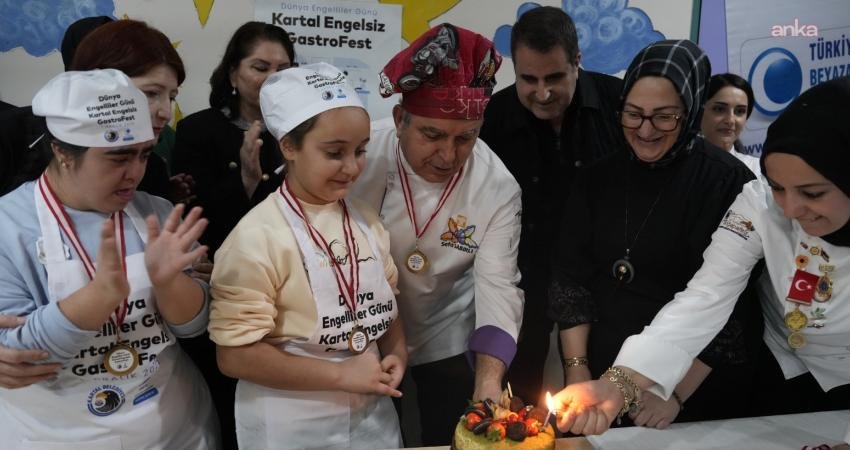 Kartal Belediyesi’nden Dünya Engelliler Günü’ne özel etkinlik Kartal Belediyesi, 3 Aralık Dünya Engelliler Günü kapsamında Türkiye Beyazay Derneği