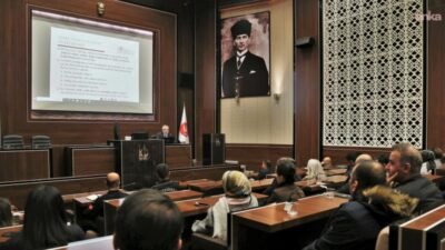 Keçiören Belediyesi, bünyesindeki birim müdürleri ve birim sorumlularına yönelik "Disiplin