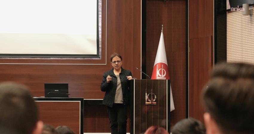 Keçiören Belediyesi, stajyer öğrencilere yönelik başlattığı sağlık eğitimi programlarına Belediye Meclis Toplantı