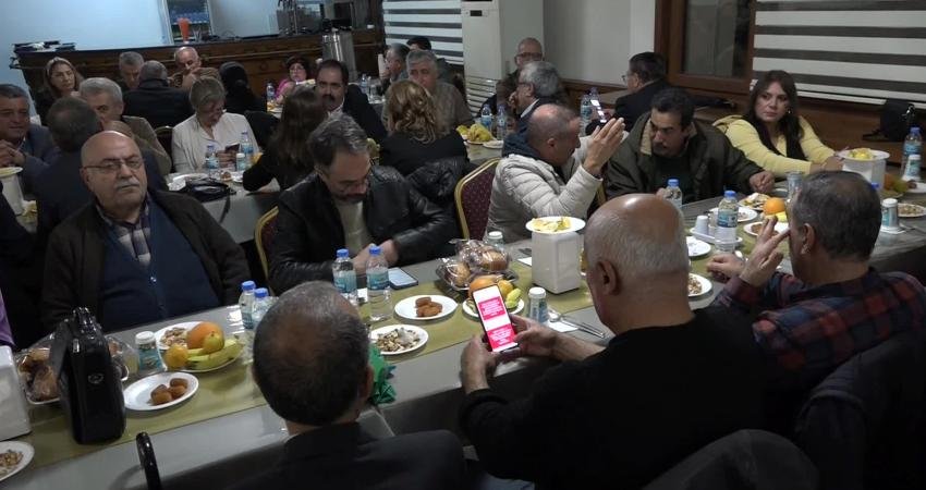 KESK’in 30. yılı Malatya’da düzenlenen etkinlikle kutlandı Kamu Emekçileri Sendikaları Konfederasyonu’nun (KESK) kuruluşunun 30. yılı, Malatya’da düzenlenen