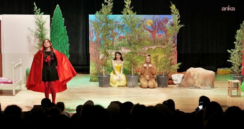 Keçiören Belediyesi Şehir Tiyatroları tarafından Necip Fazıl Kısakürek Tiyatro Salonu’nda