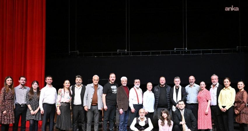 Kırşehir Belediyesi 3. Tiyatro Festivali sona erdi. Festival boyunca sahnelenen