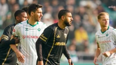 Süperlig'in 17'nci haftasında karşı karşıya gelen Konyaspor ile Kayserispor 1-1