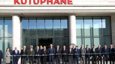 "Genel Okuyucu Dizisi Projesi" lansmanında konuşan Kültür ve Turizm Bakanı