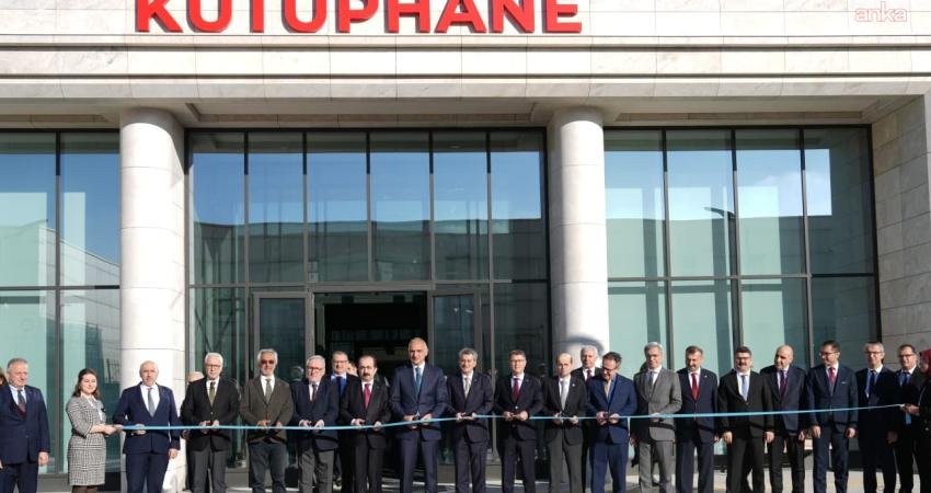 "Genel Okuyucu Dizisi Projesi" lansmanında konuşan Kültür ve Turizm Bakanı