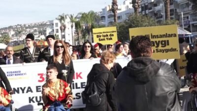 Kuşadası’nda "3 Aralık Dünya Engelliler Günü" çeşitli etkinliklerle kutlandı. Kuşadası