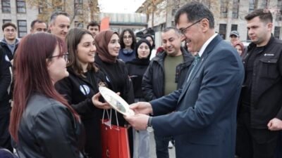 Kütahya Belediye Başkanı Eyüp Kahveci, Dumlupınar Üniversitesi (DPÜ) Mühendislik Fakültesi