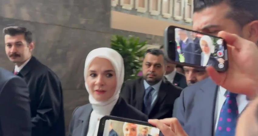 Mahinur Özdemir Göktaş: Bakanlığa 3 bin yeni alım olacak Aile ve Sosyal Hizmetler Bakanı Mahinur Özdemir Göktaş, Bakanlığa yapılacak