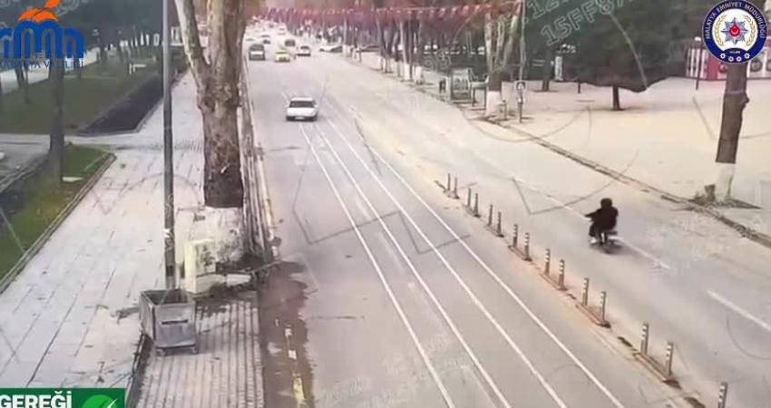 Malatya’da drift şovu hüsranla bitti: 46 bin TL ceza, 60 gün men Kent Güvenlik Yönetim Sistemi (KGYS) kameralarına drift atarken yakalanan sürücüye,