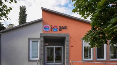 Maltepe Belediyesi, hizmete açtığı mahalle evleri, kütüphaneler ve akademik çalışma