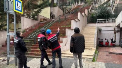 Maltepe Belediyesi, afet anında tehlike yaratabilecek klima, direk, elektrik kabloları,