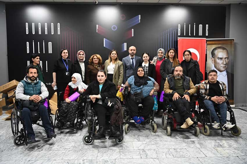 Mamak Belediyesi tarafından 3 Aralık Dünya Engelliler Günü kapsamında düzenlenen