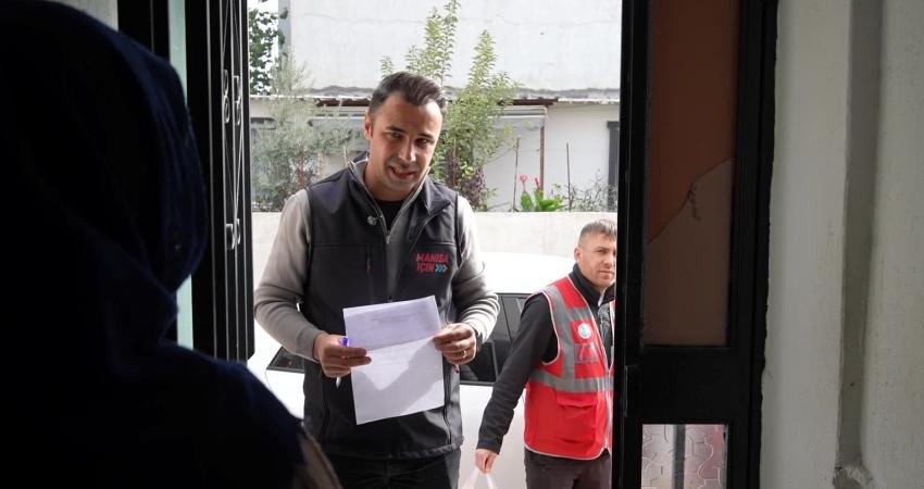 Manisa Büyükşehir Belediyesi’nden engelli bireylere medikal malzeme desteği Manisa Büyükşehir Belediyesi Sosyal Hizmetler Dairesi Başkanlığı, engelli bireylere medikal