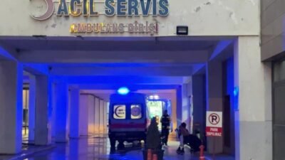 Mardin’in Kızıltepe ilçesinde iki otomobilin çarpışması sonucu 5 kişi yaralandı.