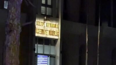 Mardin'in Kızıltepe ilçesinde, eşi ve çocuğuyla birlikte evlerinde öldürülmüş halde bulunan