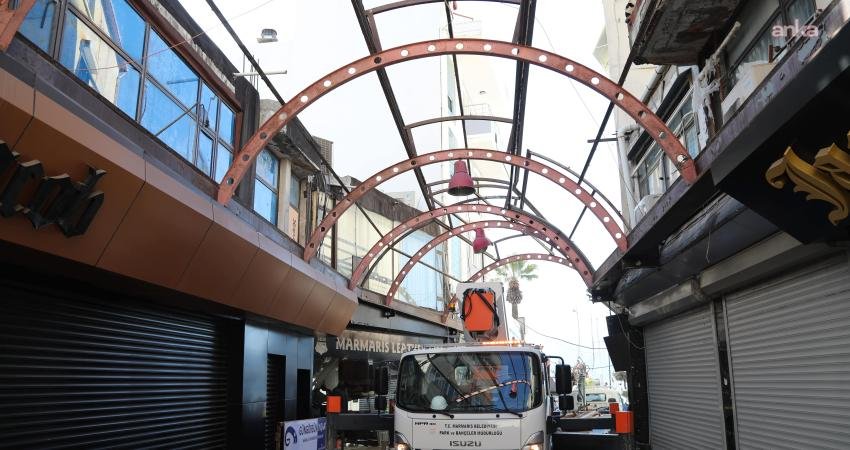Marmaris Çarşısı’nda dönüşüm sürüyor Marmaris Belediyesi tarafından Marmaris Çarşısı'nda yürütülen kentsel dönüşüm çalışmaları yeni