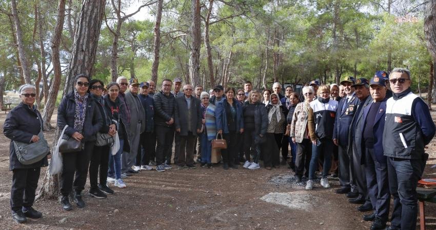Mersin Büyükşehir Belediyesi, gazileri ve ailelerini dayanışma pikniğinde buluşturdu Mersin Büyükşehir Belediyesi, Kıbrıs gazileri ve aileleri için Kuyuluk Tabiat