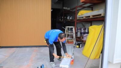 Muğla Büyükşehir Belediyesi, kent estetiğini ve taksici esnafının konforunu artırmak