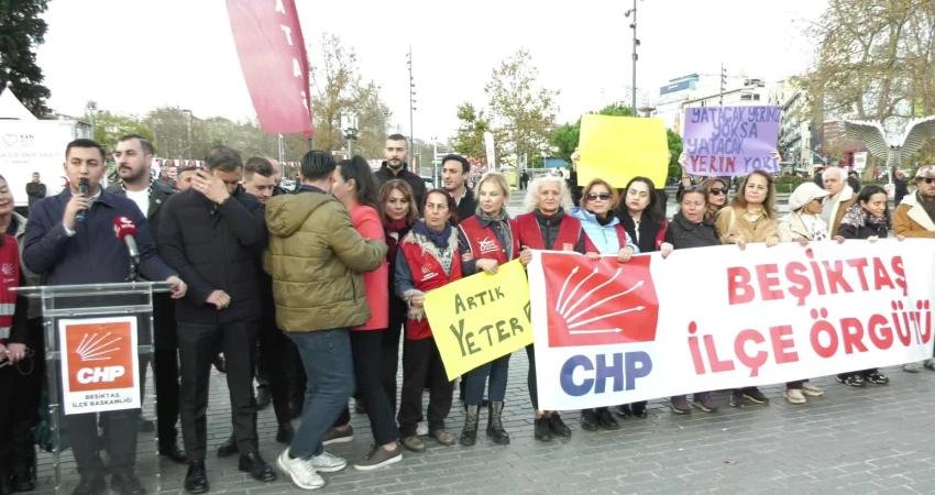 CHP Beşiktaş İlçe Başkanlığı bu hafta sonu eyleminde öğrencilerin sorunlarını
