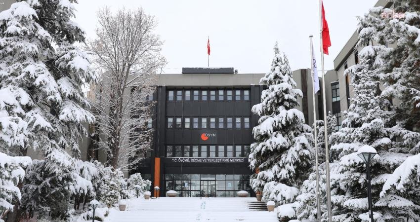 ÖSYM 2025 yılında 8 milyondan fazla adaya sınav hizmeti verdi Ölçme, Seçme ve Yerleştirme Merkezi Başkanlığı (ÖSYM), 2025 yılı boyunca