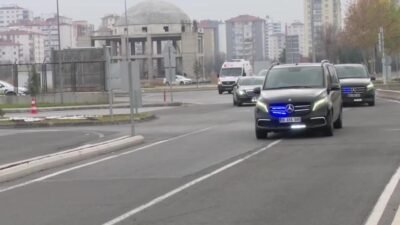 CHP Genel Başkanı Özgür Özel, “Millet İradesine Sahip Çıkıyor” mitinglerinin