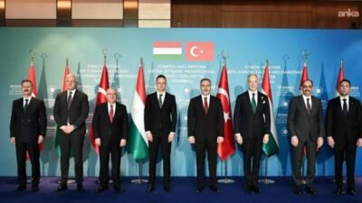 Savunma Sanayii Başkanı Haluk Görgün, Macaristan heyetiyle İstanbul’da yapılan görüşmelerde