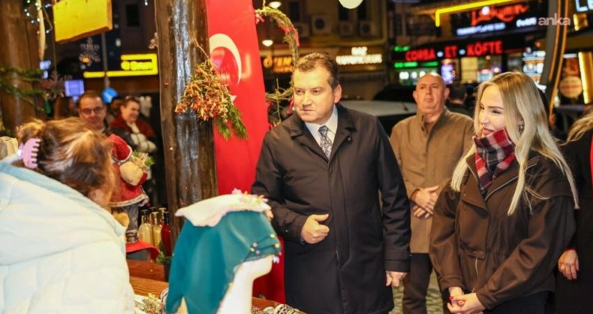 Silivri Belediye Başkanı Bora Balcıoğlu, yeni yıl öncesinde Silivri Köy